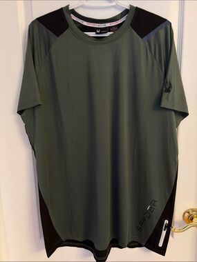 Spyder Men’s Olive Green and Black Short-Sleeve Performance Tee NWOT